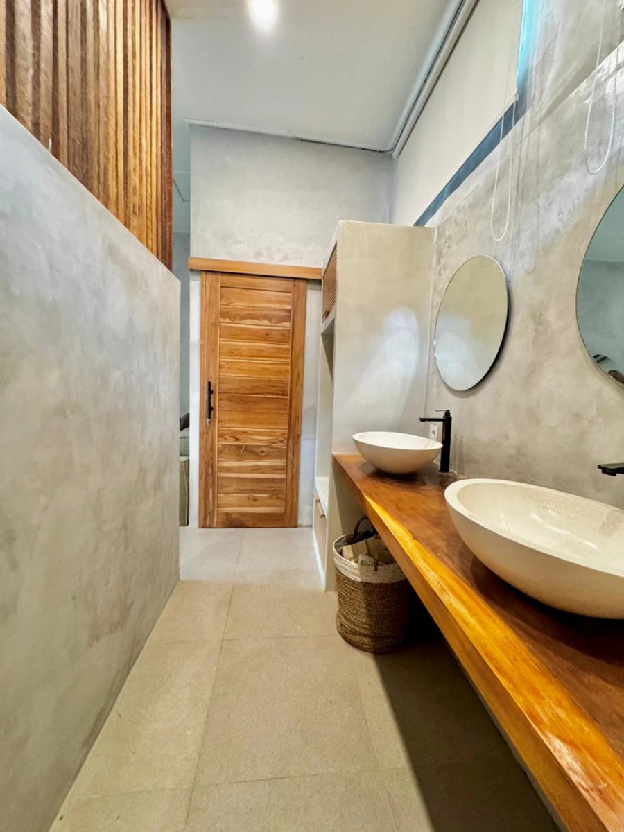 NDUSTRIAL STYLE HOUSE in Padonan Area