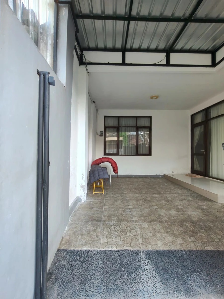 DO 133 - HOUSE FOR SALE IN JIMBARAN BALI
