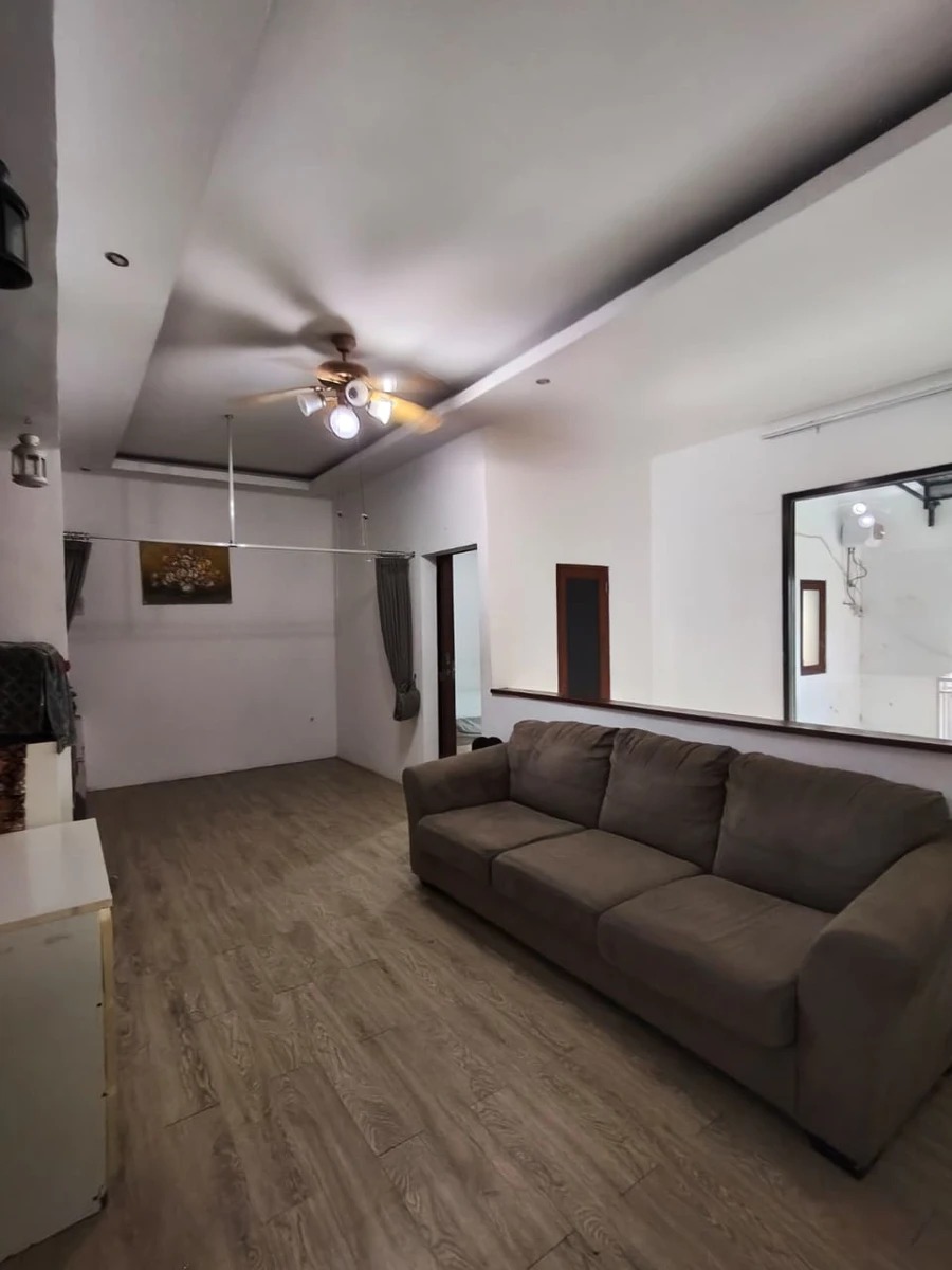 DO 133 - HOUSE FOR SALE IN JIMBARAN BALI