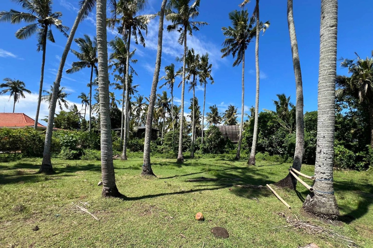 LEASEHOLD – 800 SQM Scenic Land in Batu