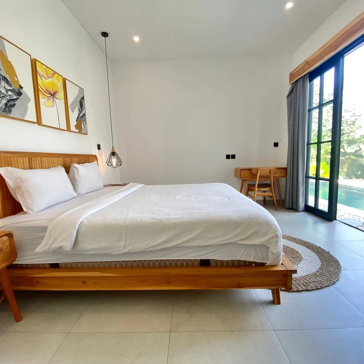 2 Bedroom Villa in Babakan For Rent