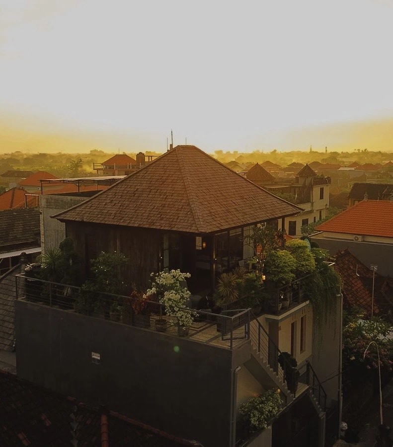 Naga Residence