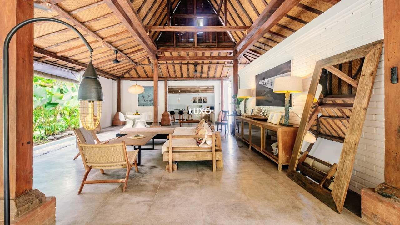 Villa 3 Bedrooms in Pererenan