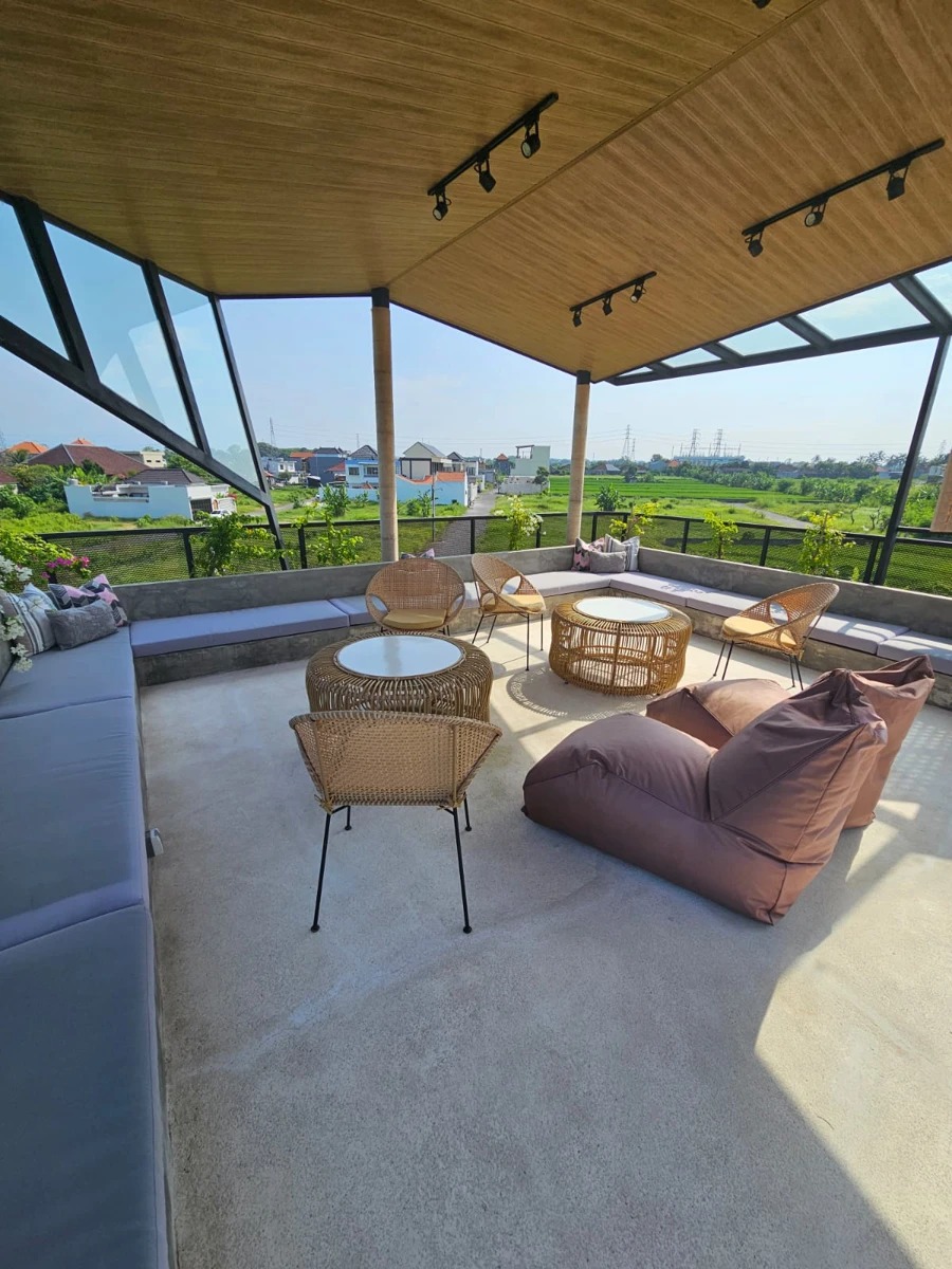 5 Bedroom Villa Residence in Kedungu