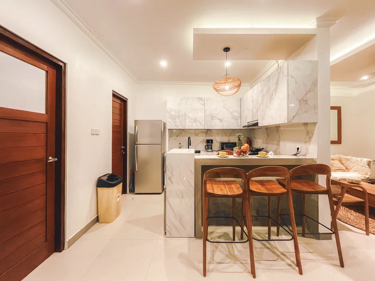 2UM6 — A relaxed open-living 2BR villa