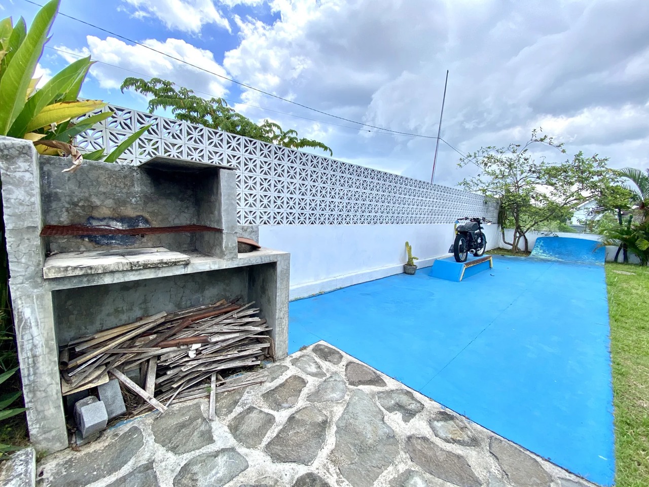 2BR + 1 Office Mediteranian Villa Canggu
