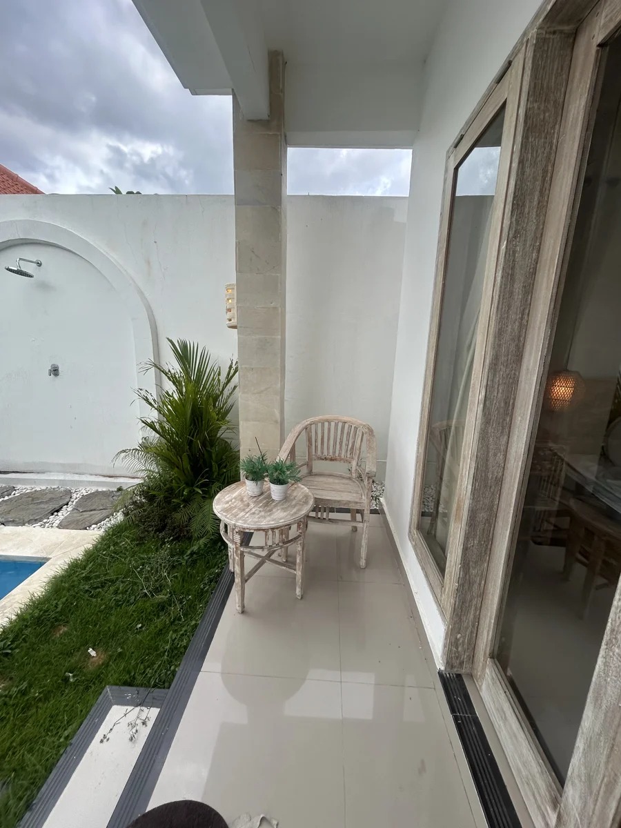 2br Villa for Rent in berawa annually 