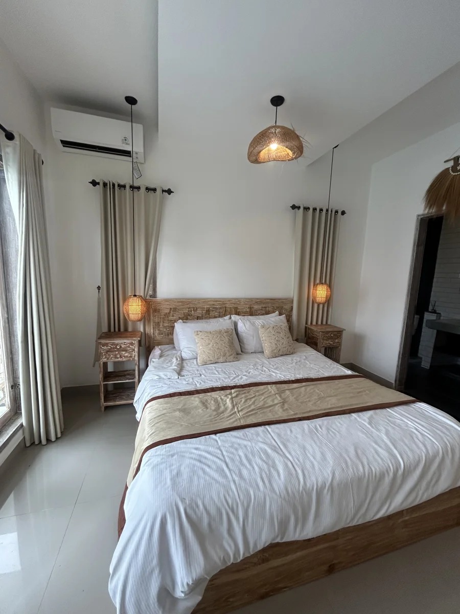 2br Villa for Rent in berawa annually 