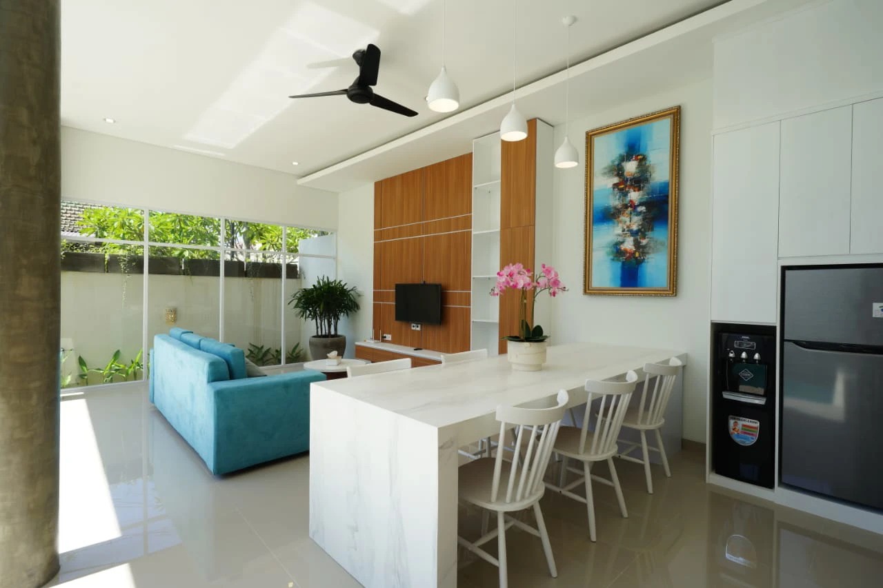 Brand New Modern 4-Bedroom Villa