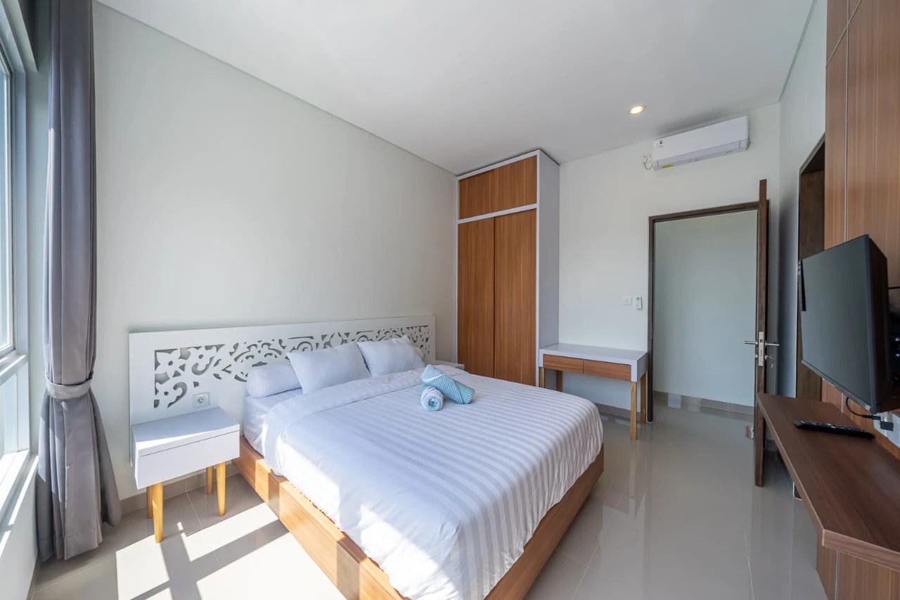 Brand New Modern 4-Bedroom Villa