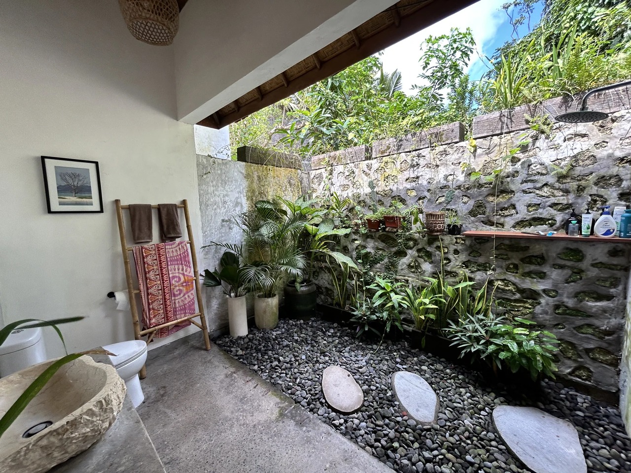 Minimalist 2BR Villa w/ Pool & Office
