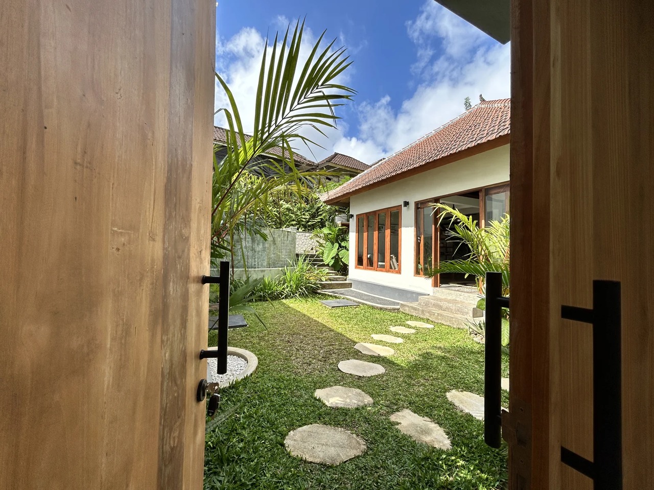 Minimalist 2BR Villa w/ Pool & Office