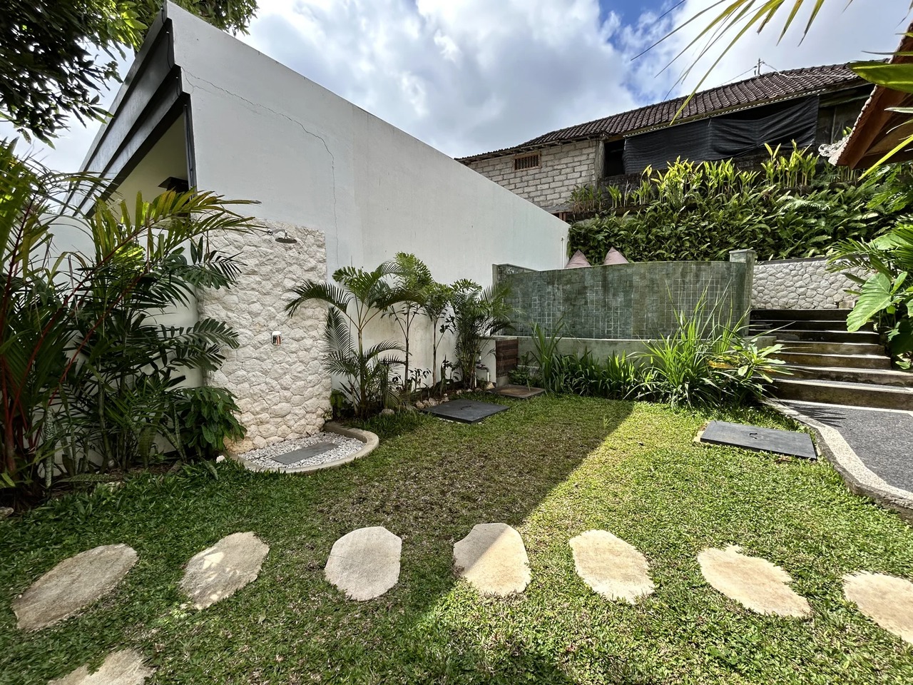 Minimalist 2BR Villa w/ Pool & Office