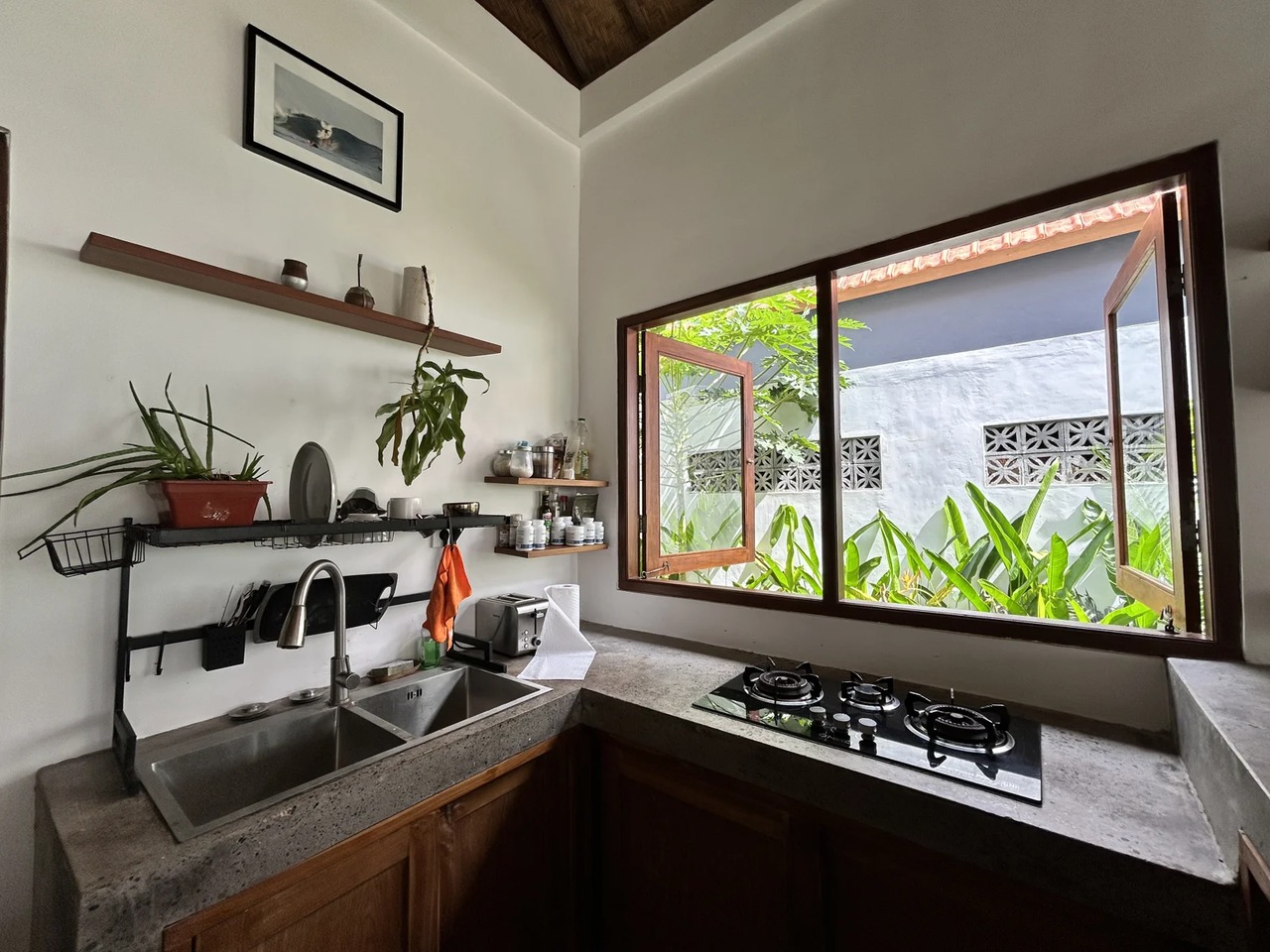 Minimalist 2BR Villa w/ Pool & Office