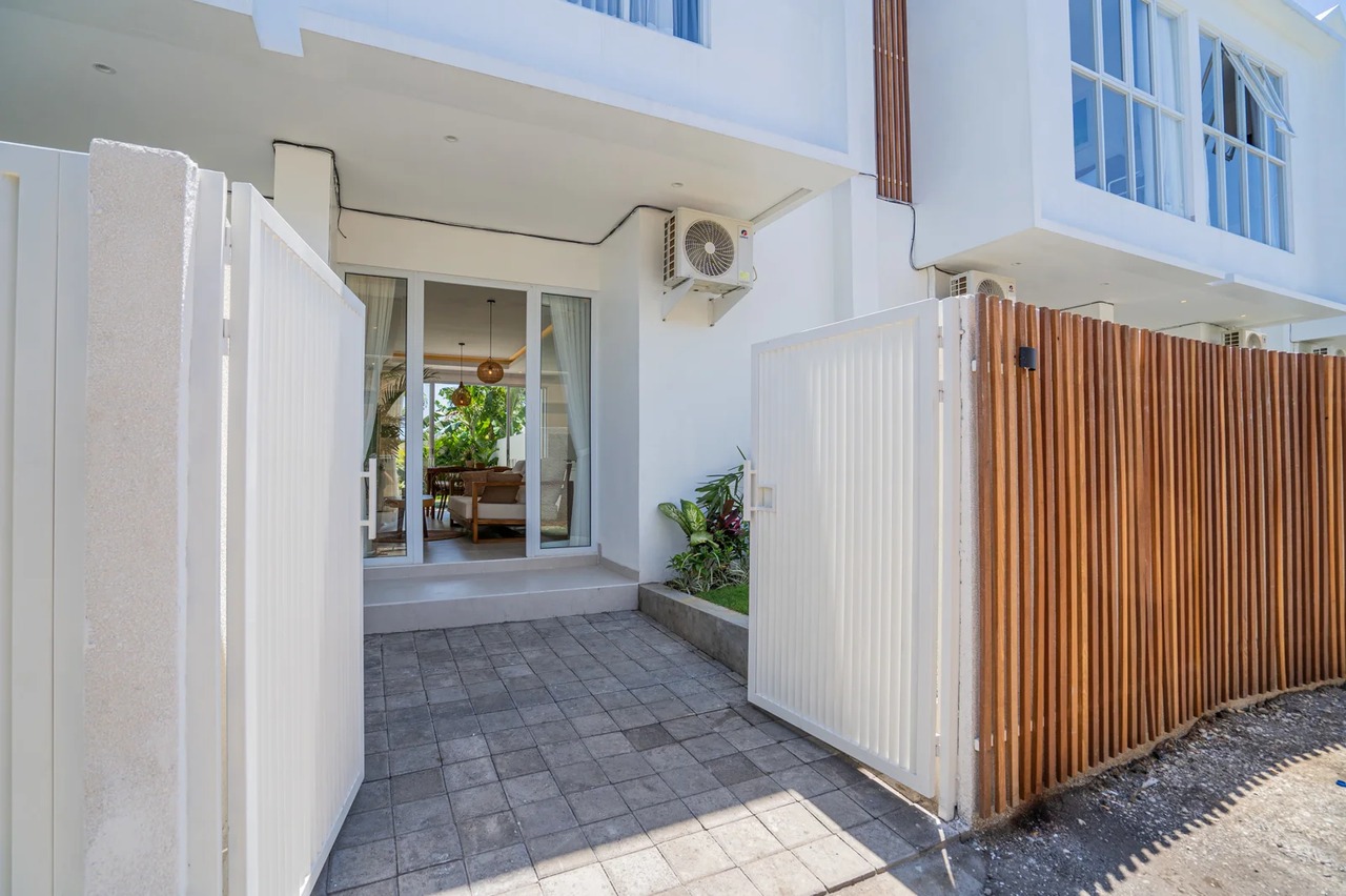 Villa Sunset 2BR Cozy Villa Tumbak Bayuh