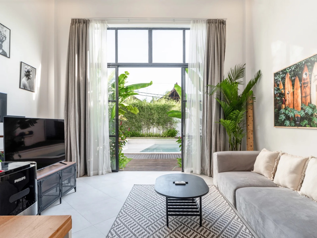 Stylish 1BR in Stunning Loft Complex
