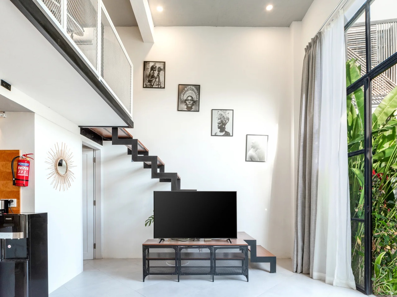 Stylish 1BR in Stunning Loft Complex