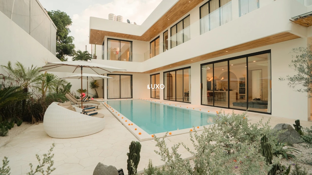 5 Bedrooms Villa in Jimbaran 