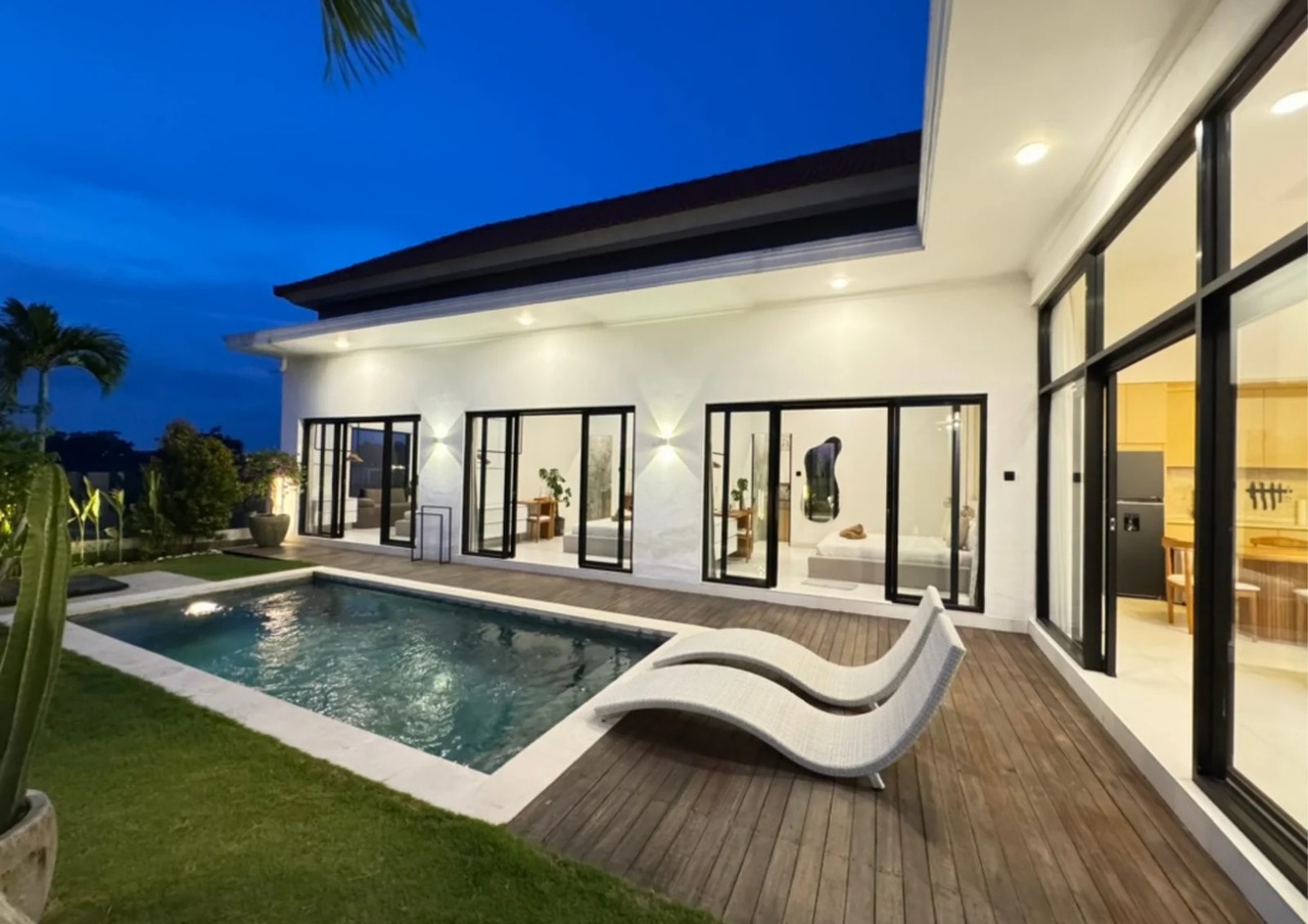 Ranakah | Stylish Villa near Surya Gym