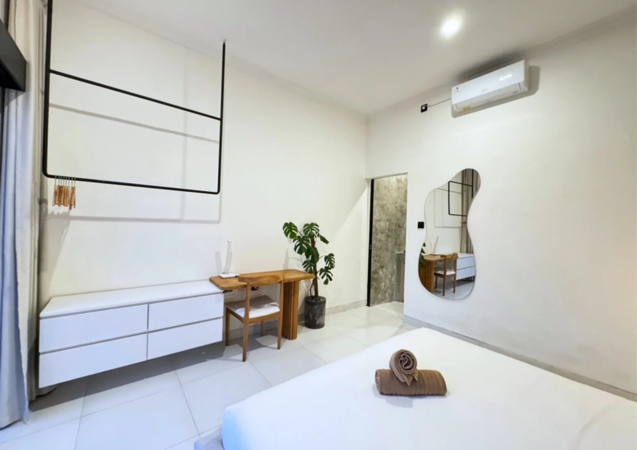 Ranakah | Stylish Villa near Surya Gym