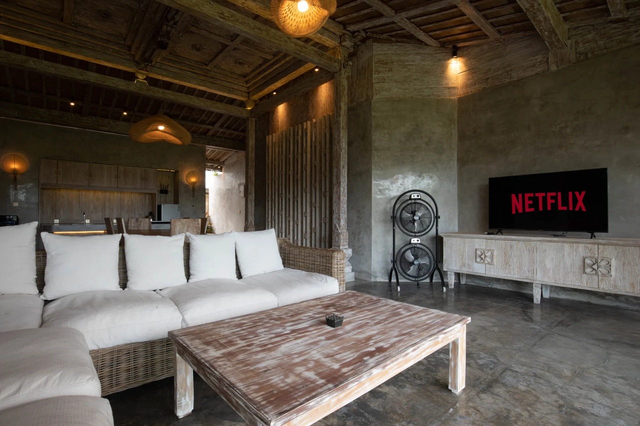 Serene 3BR Traditional Balinese Villa