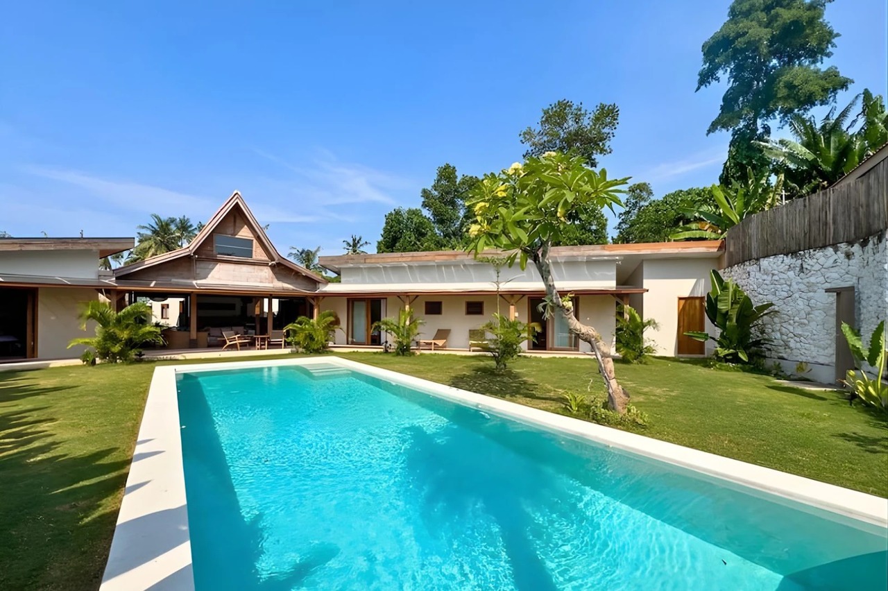 LEASEHOLD Combined Joglo & Modern Villa