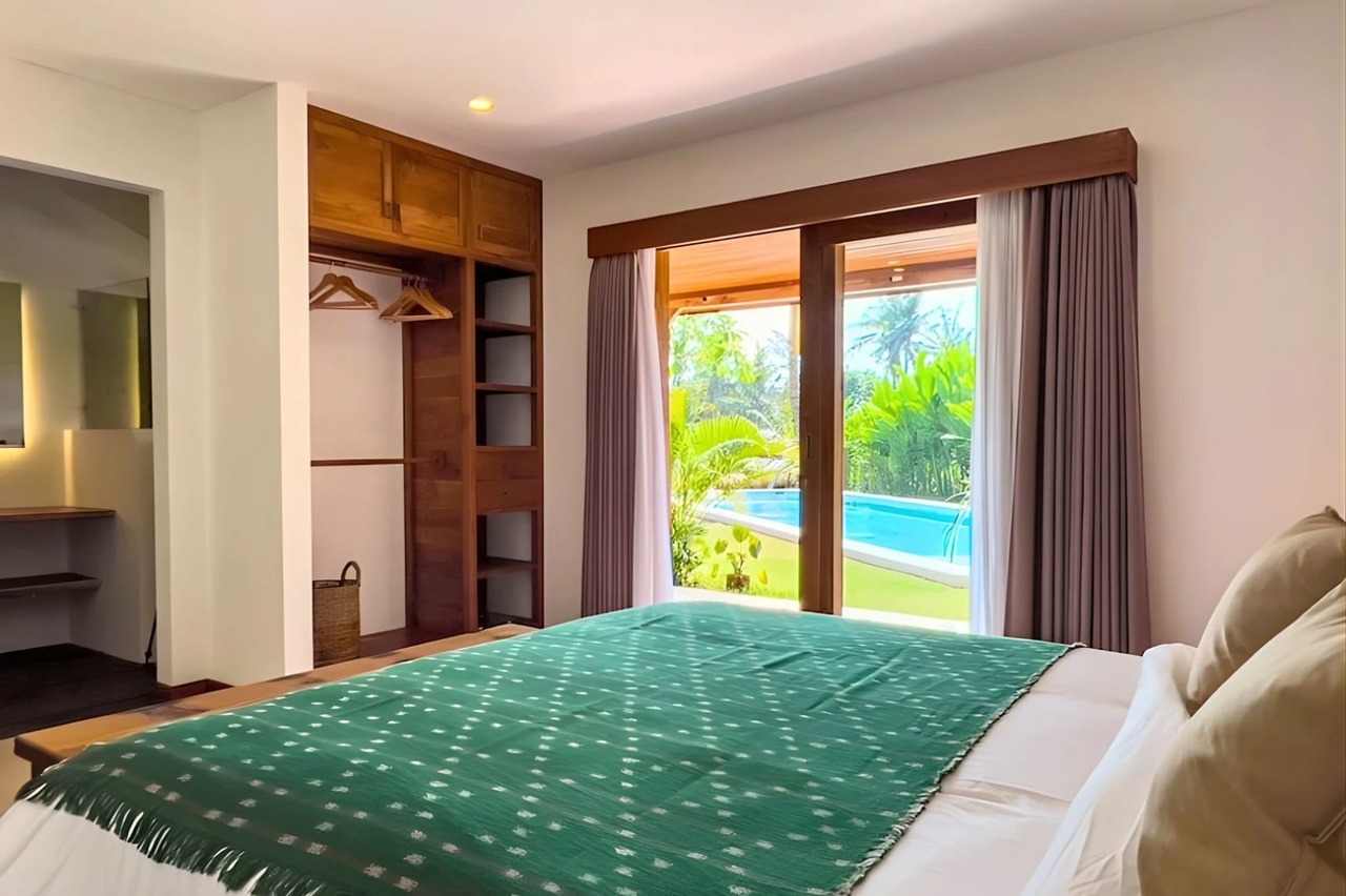 LEASEHOLD Combined Joglo & Modern Villa
