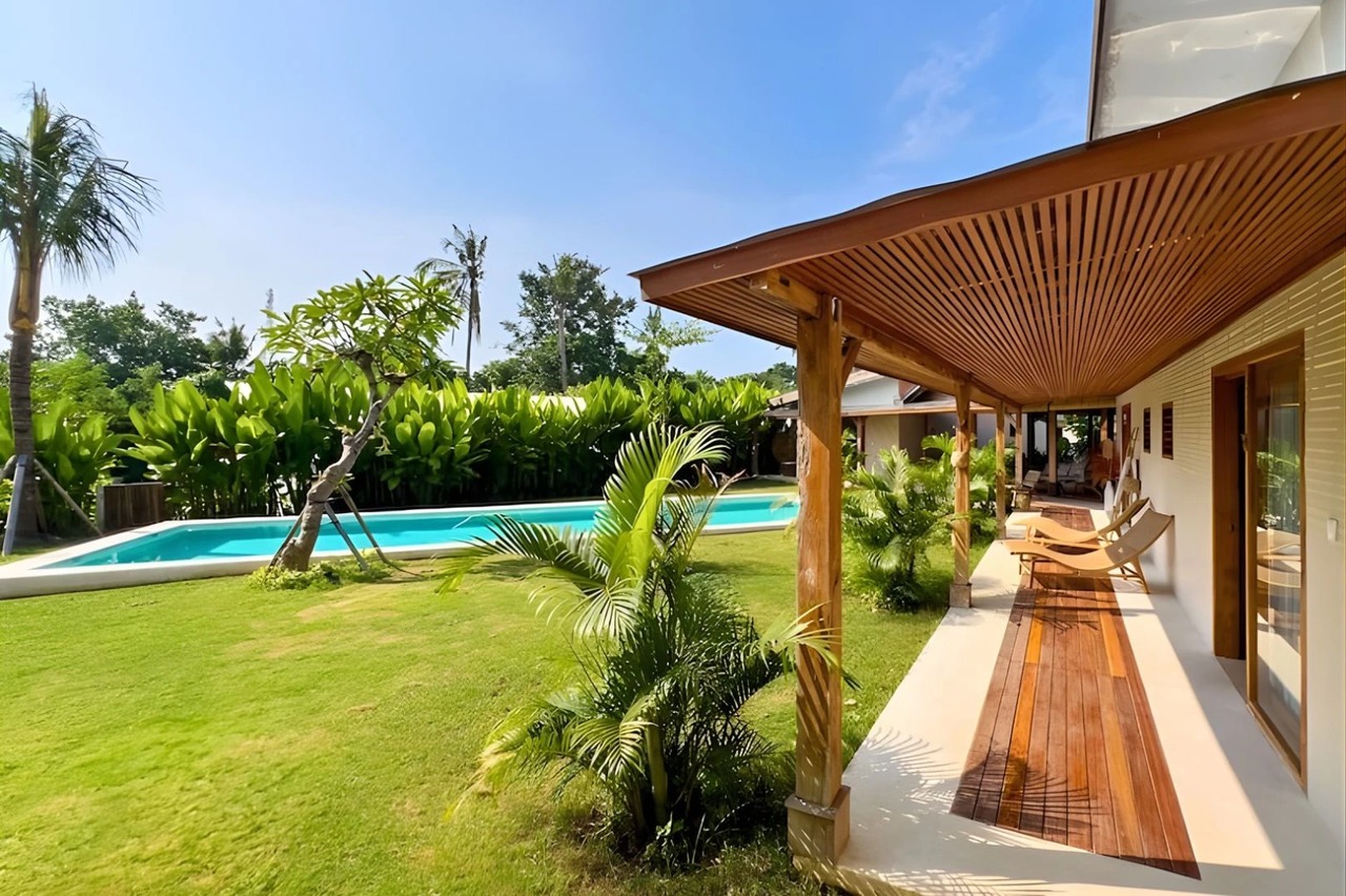 LEASEHOLD Combined Joglo & Modern Villa