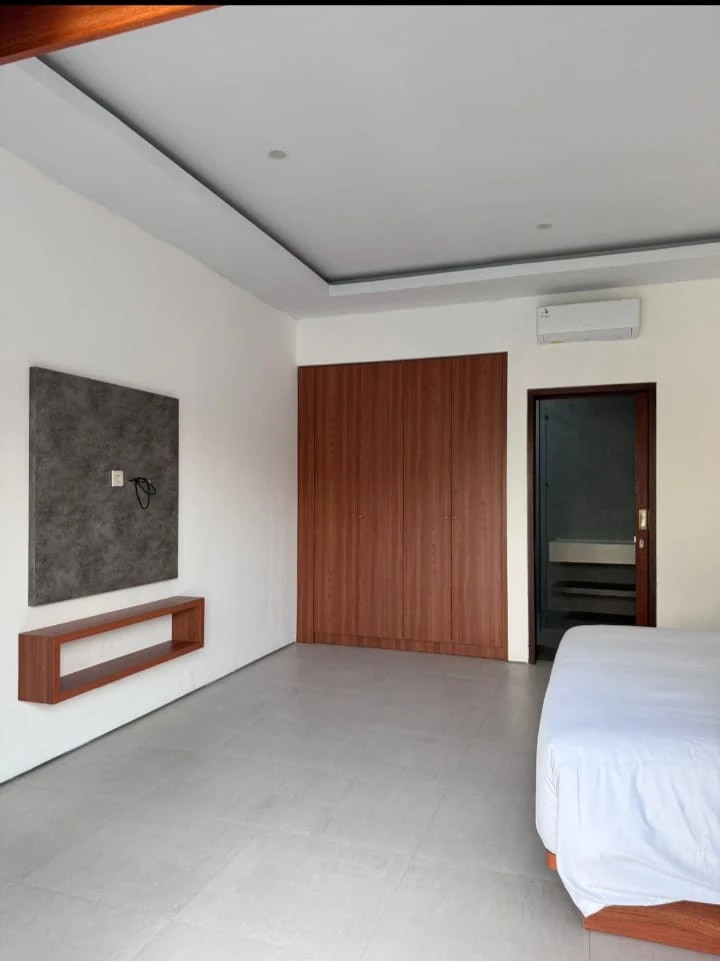 Available For Rent villa in Cemagi 