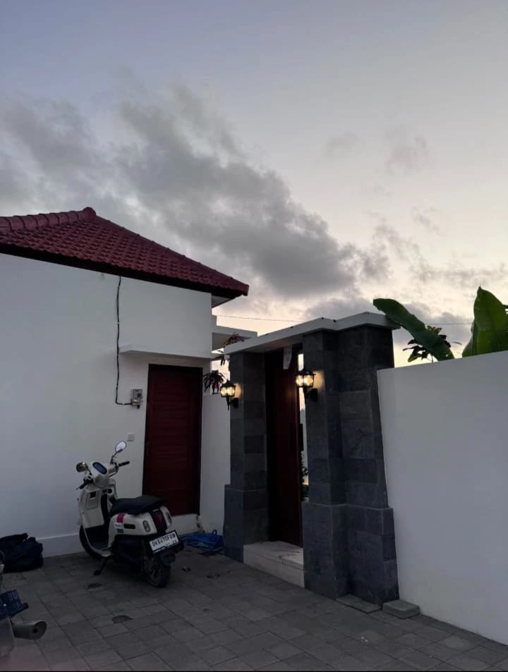 Available For Rent villa in Cemagi 