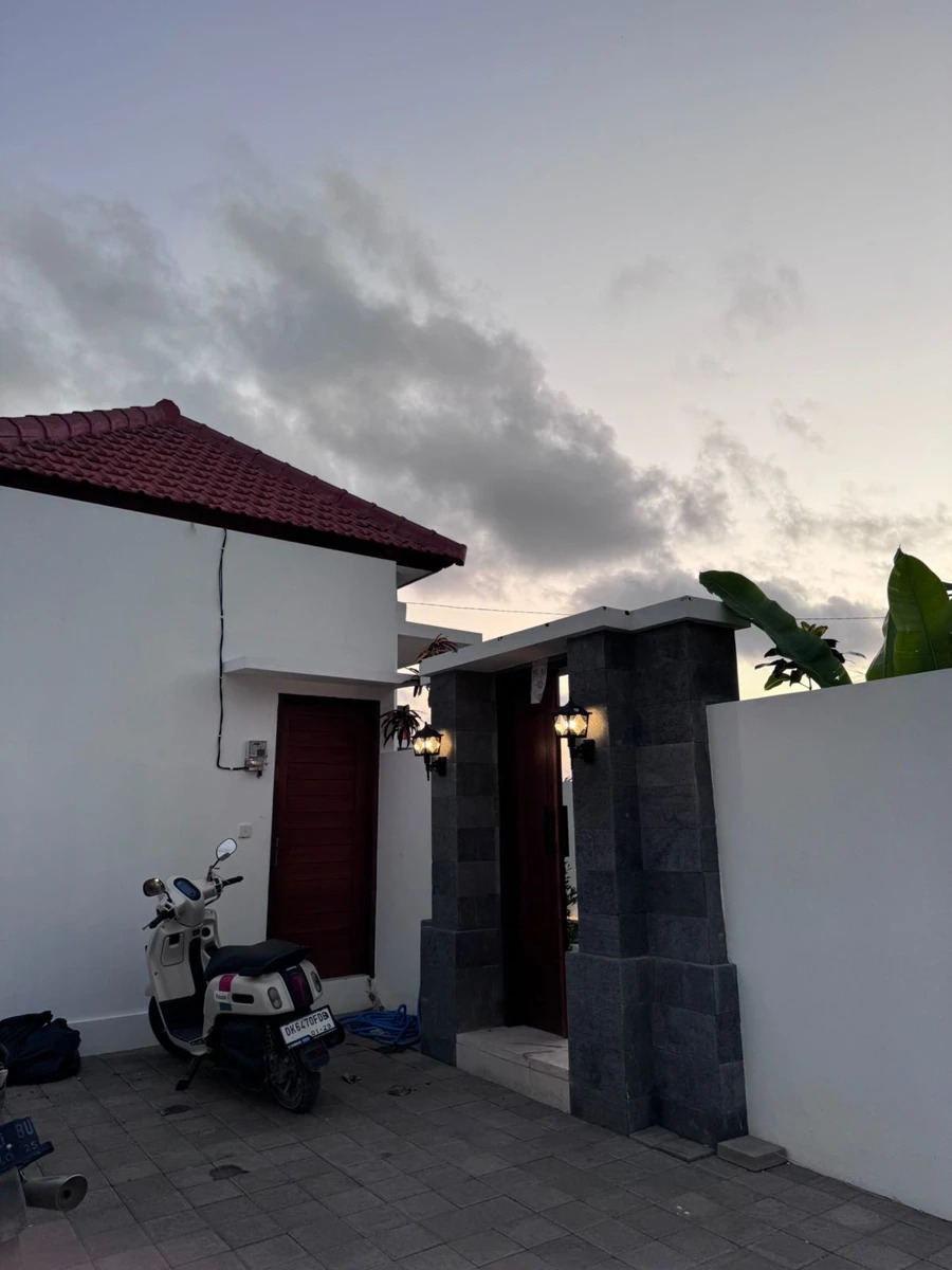 Available For Rent villa in Cemagi 