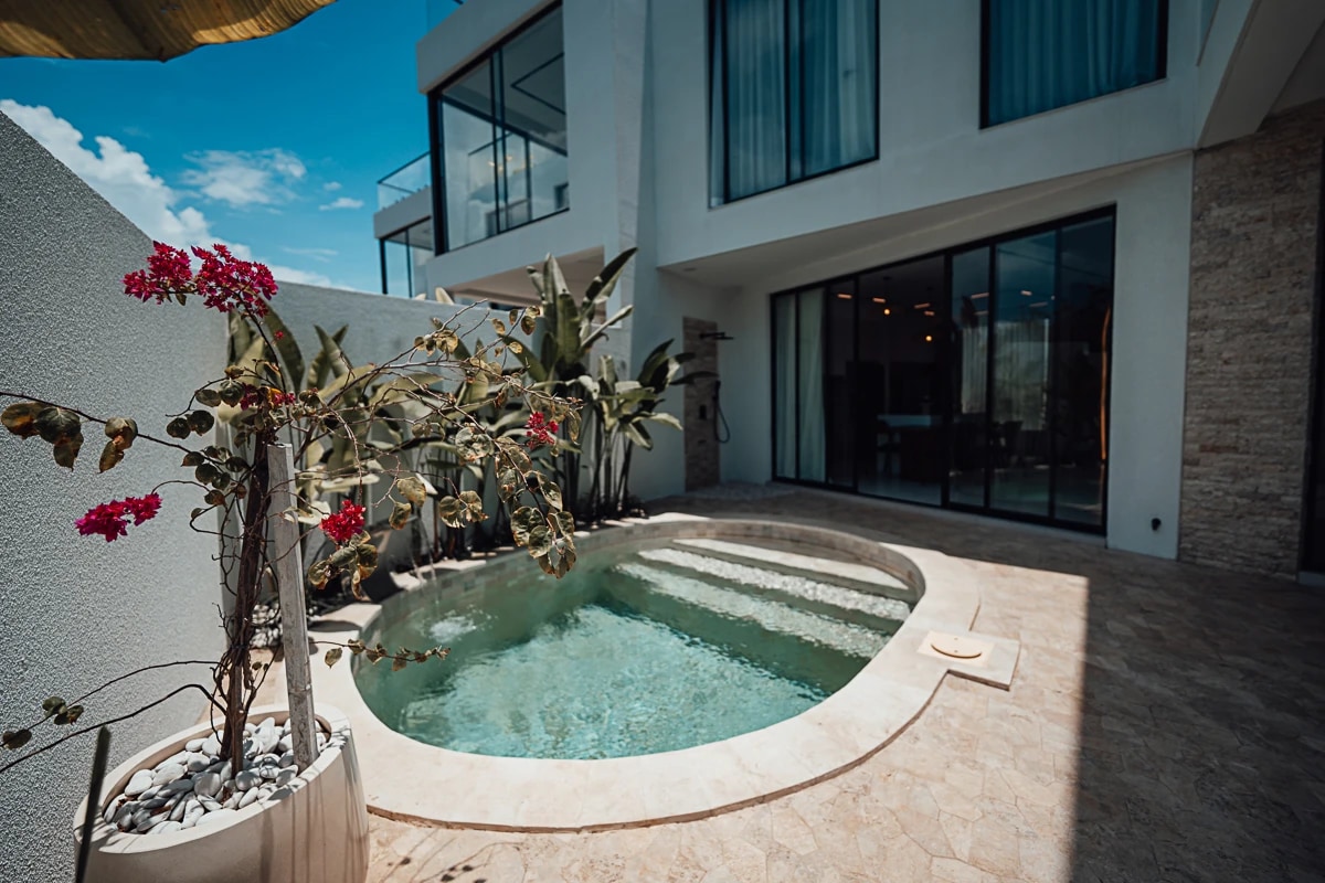 Stunning 3BR Rooftop Villa w/Ocean