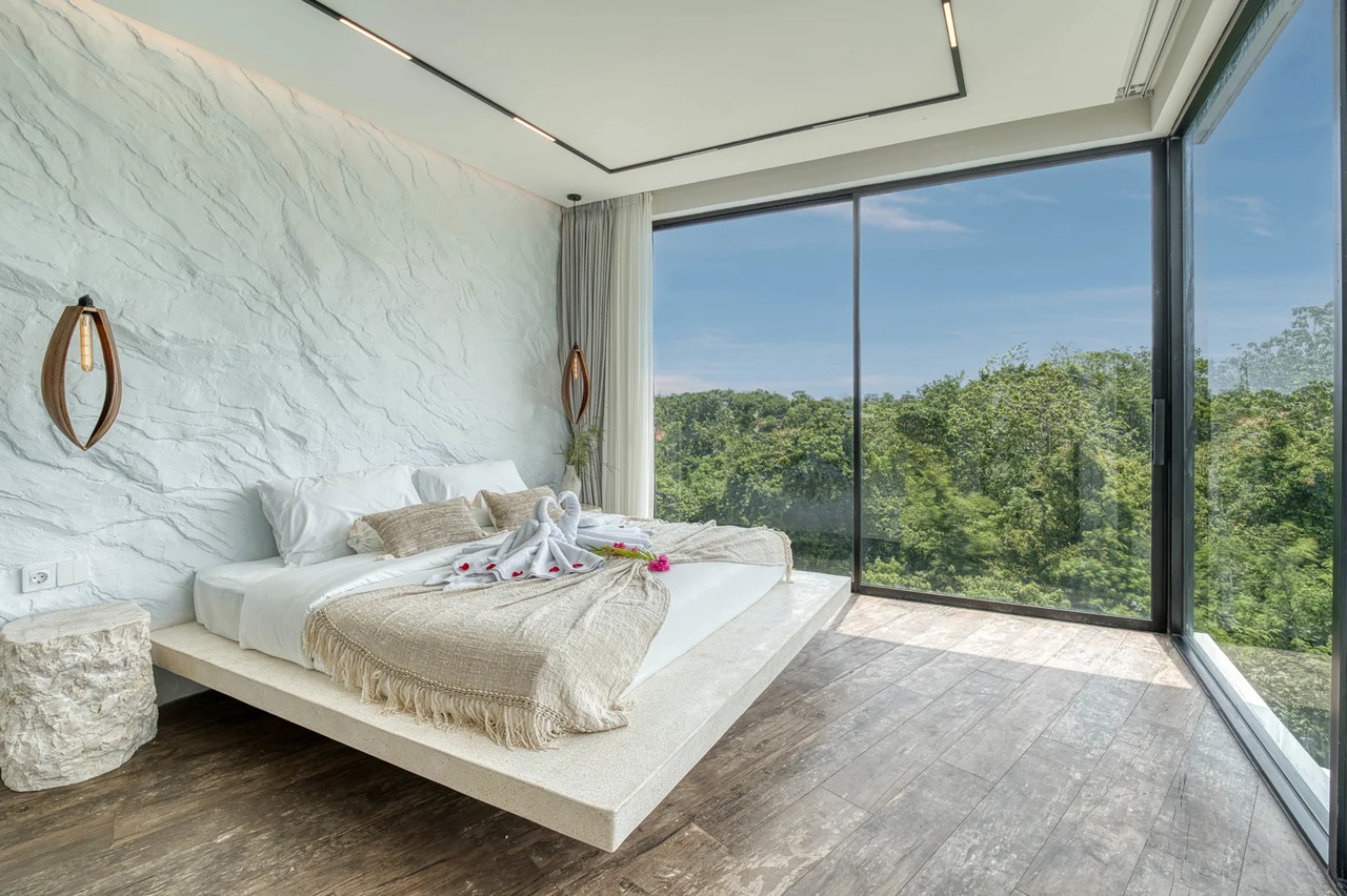 Stunning 3BR Rooftop Villa w/Ocean