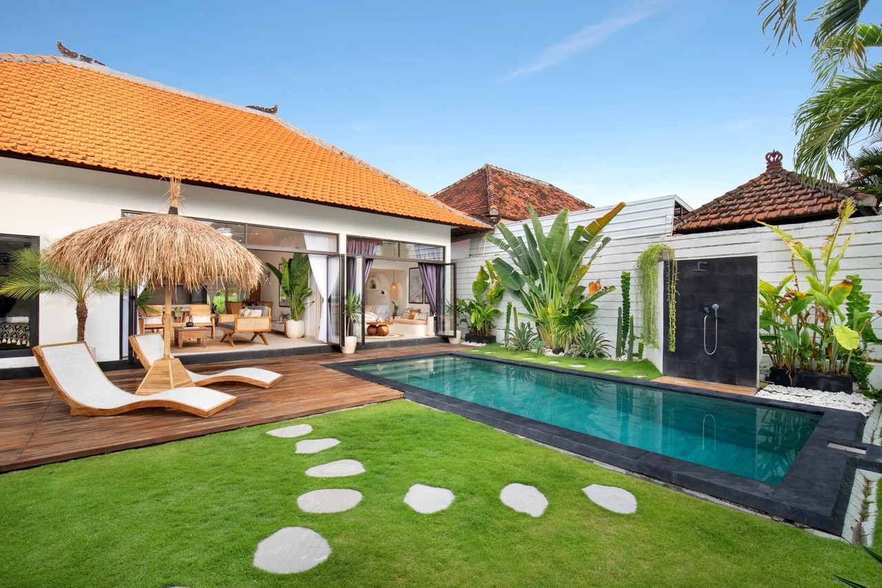 Beautiful 3 Bedrooms Villa LUX Mango