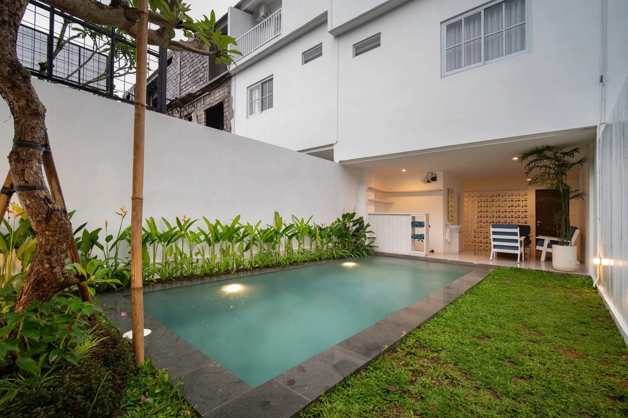 2 BEDROOM VILLA IN TUMBAK BAYUH