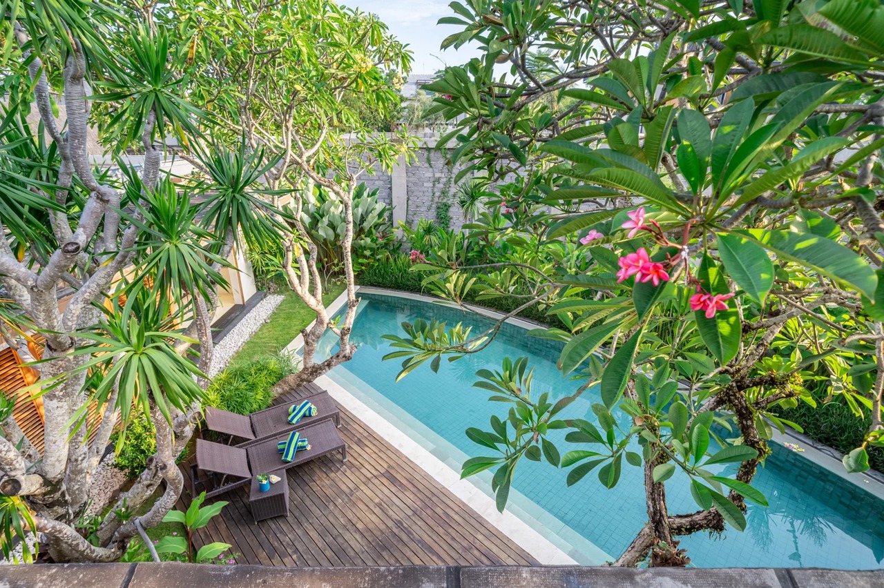 2BD + 1 Room Luxury Villa Ayuni Berawa