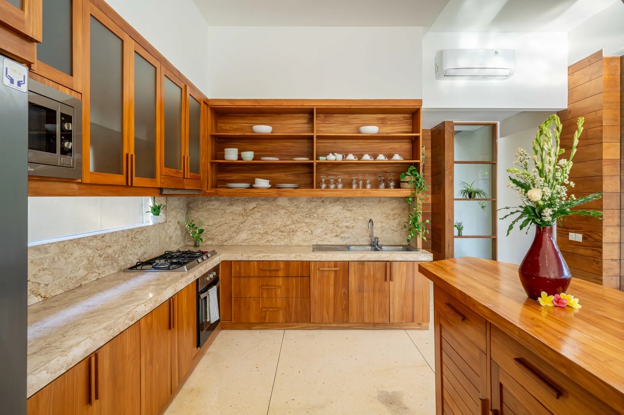 2BD + 1 Room Luxury Villa Ayuni Berawa