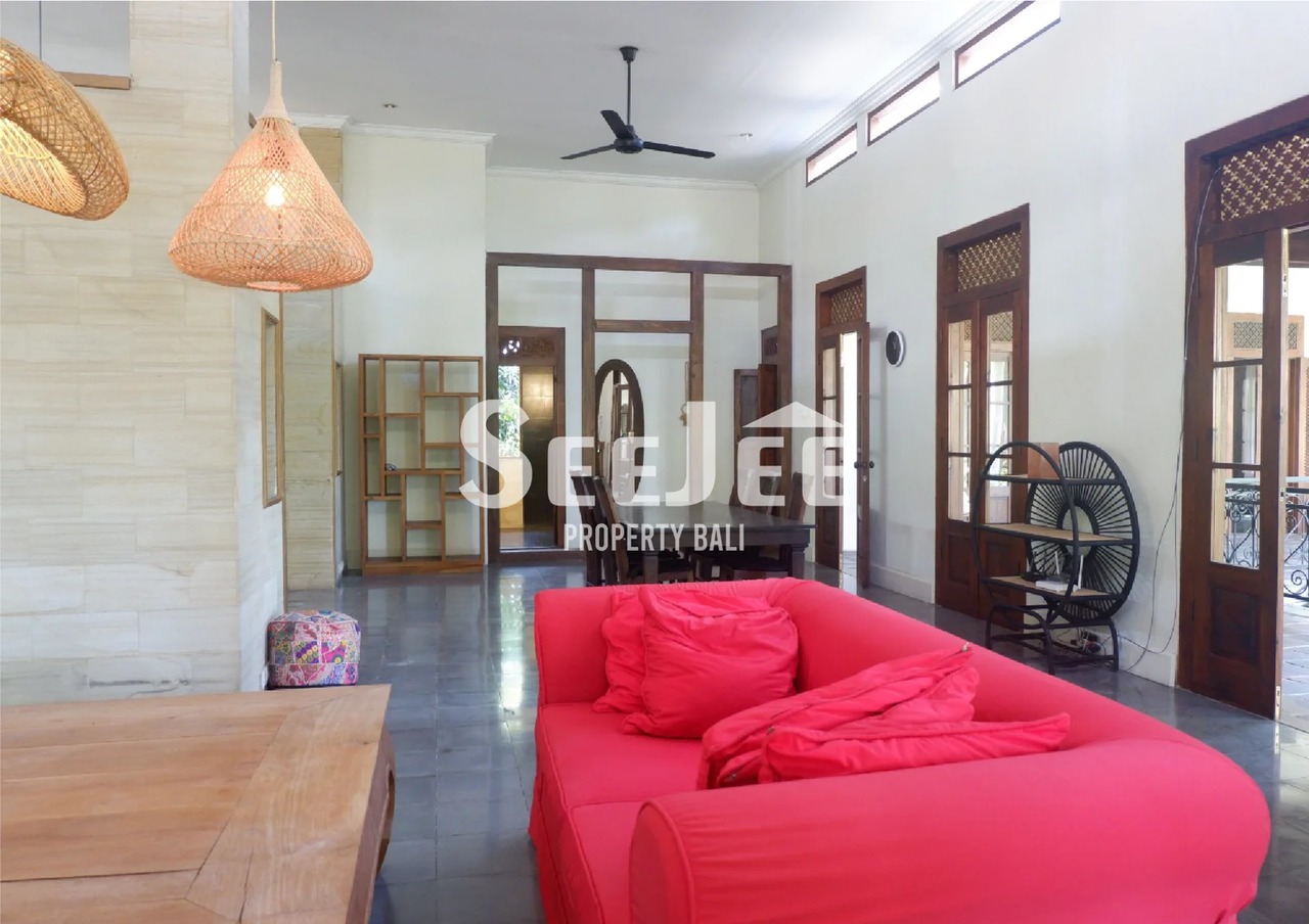 COLONIAL STYLE VILLA FOR SALE IN CANGU