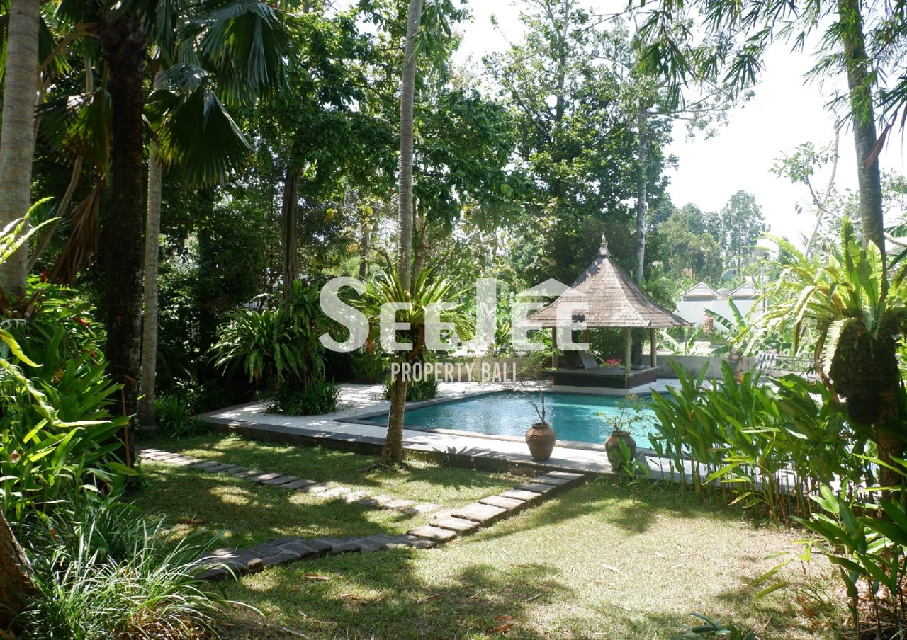 COLONIAL STYLE VILLA FOR SALE IN CANGU