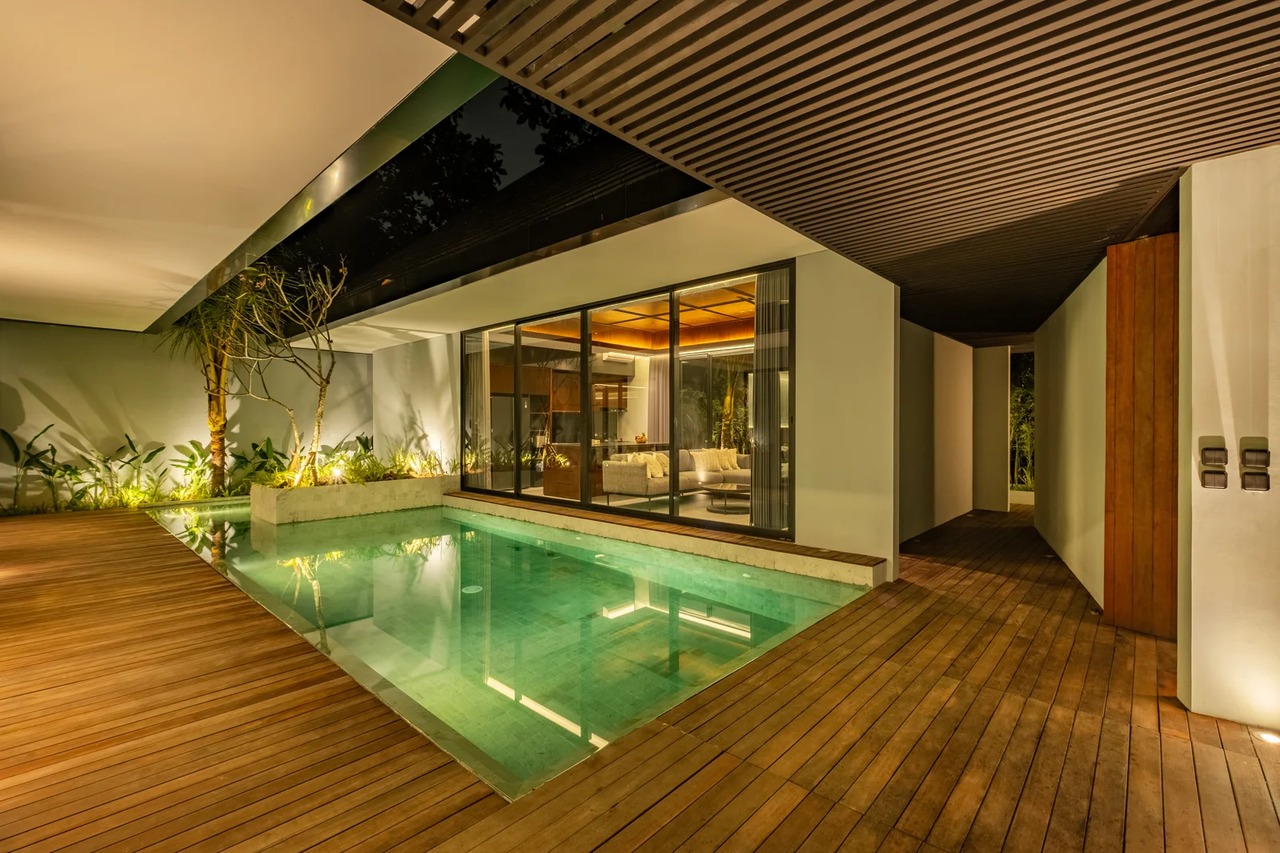 3 bedrooms villa with river view | Traff