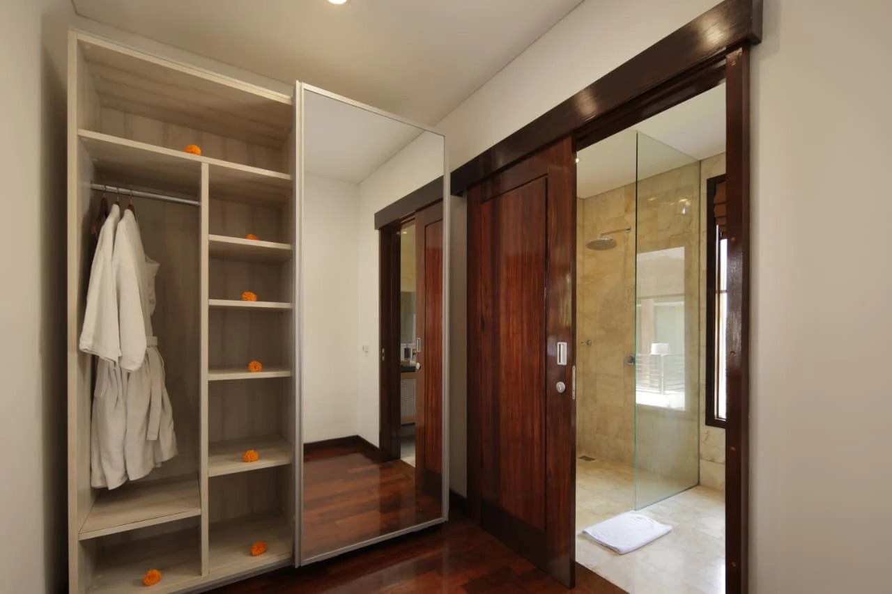 Modern 3 Bedrooms Villa in Batu Bolong