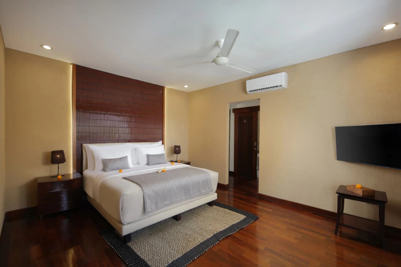 Modern 3 Bedrooms Villa in Batu Bolong