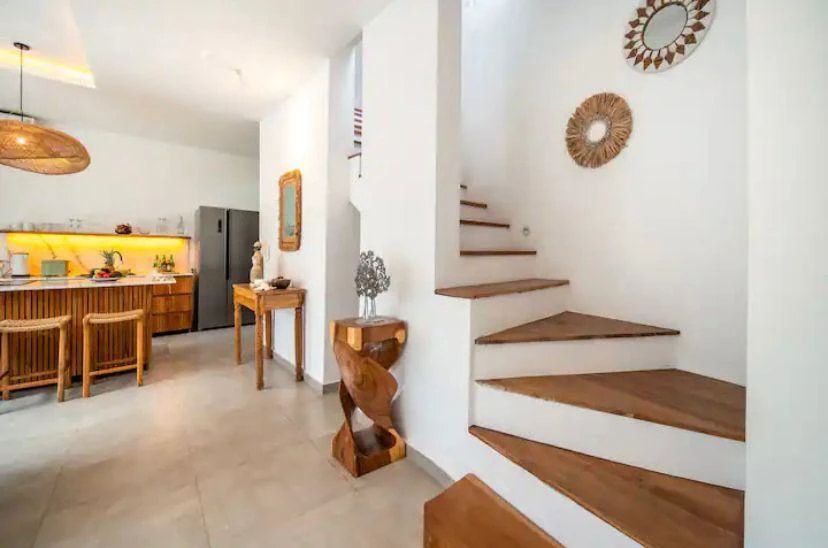 Stylish 4BR Villa with Jungle View