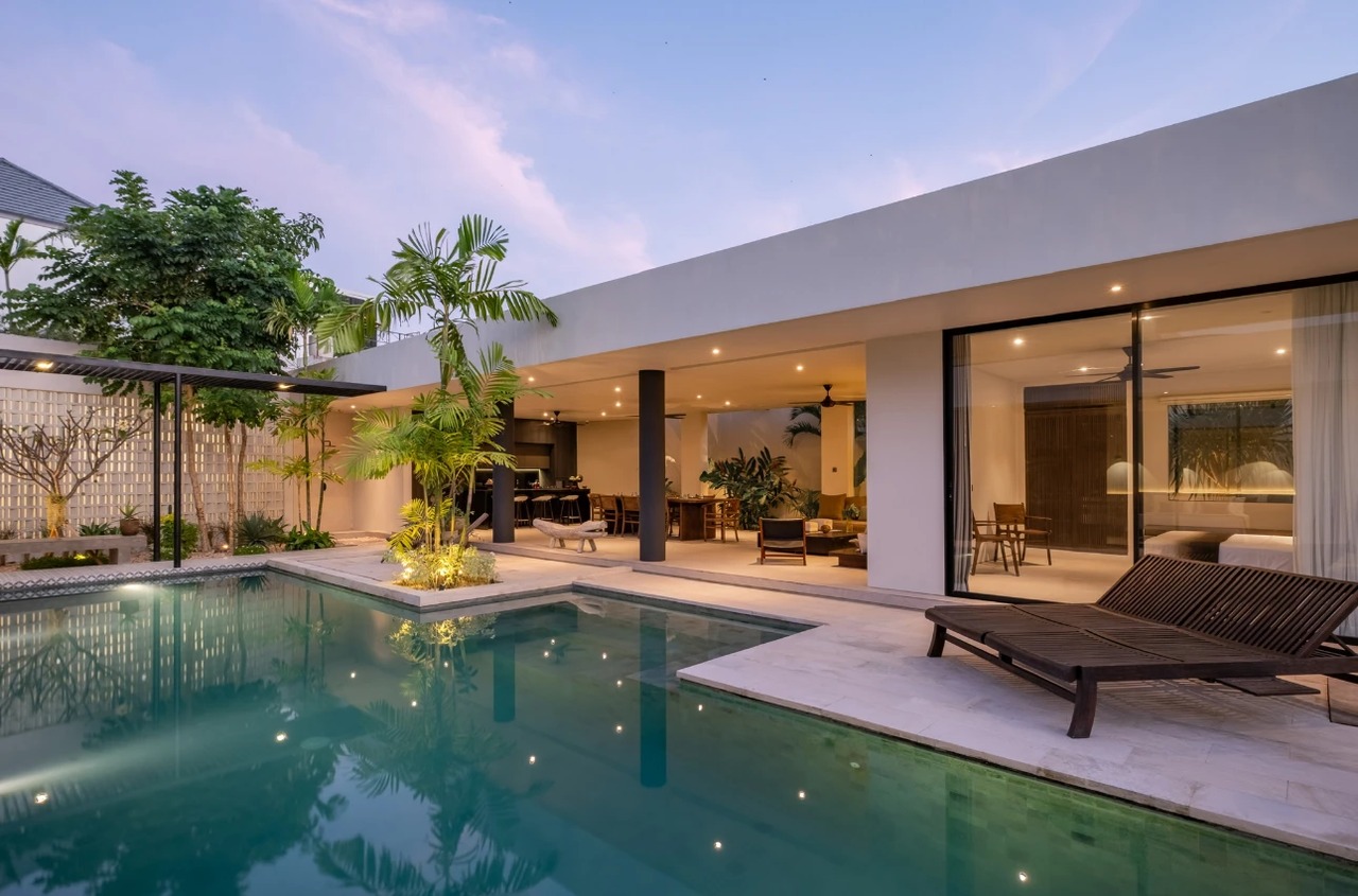 Refined 3BR Open-Living Villa w/ Garden