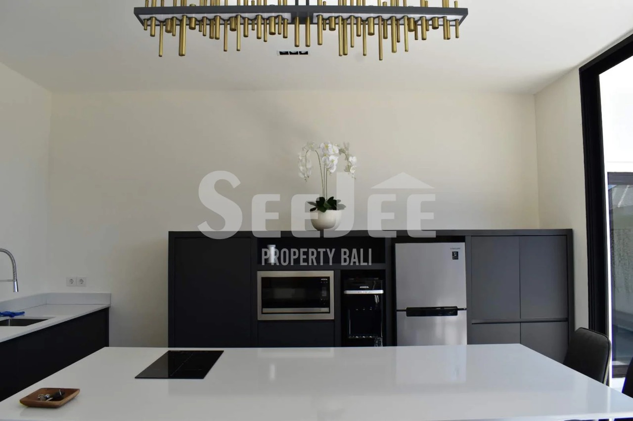 ELEGANT VILLA FOR SALE IN JIMBARAN