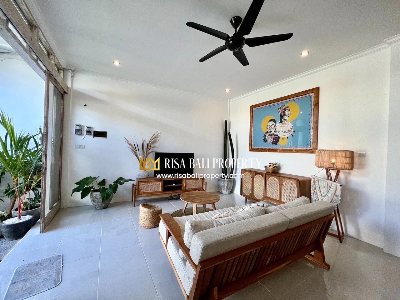 BEAUTIFUL 3 - BEDROOMS VILLA FOR YEARL