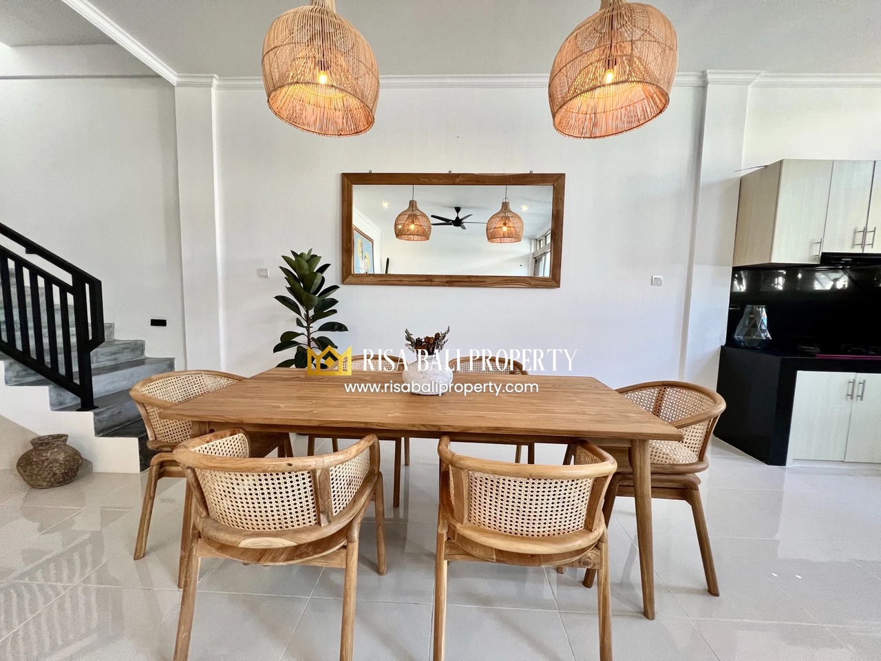BEAUTIFUL 3 - BEDROOMS VILLA FOR YEARL
