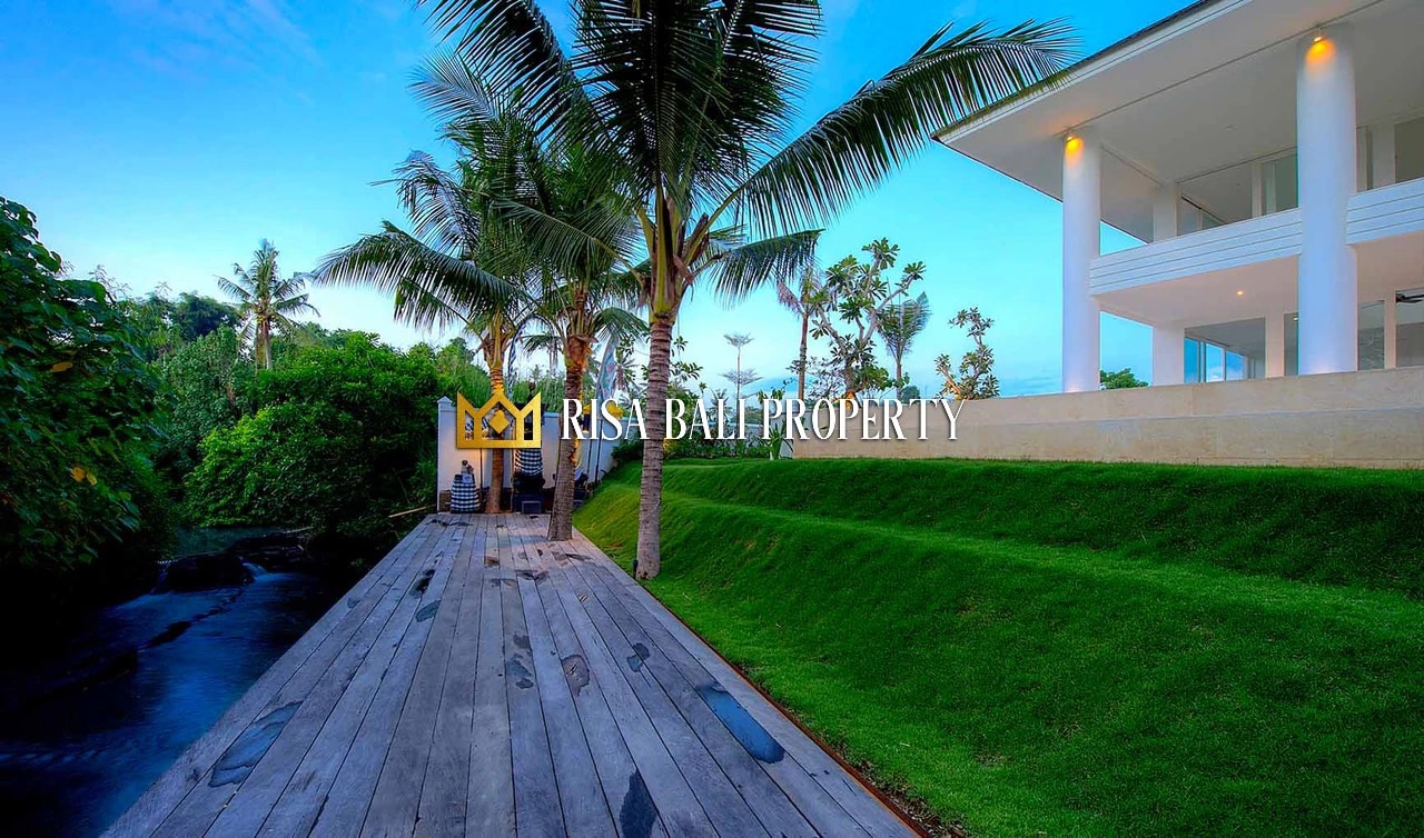 AMAZING LUXURY 5+1 BEDROOMS VILLA