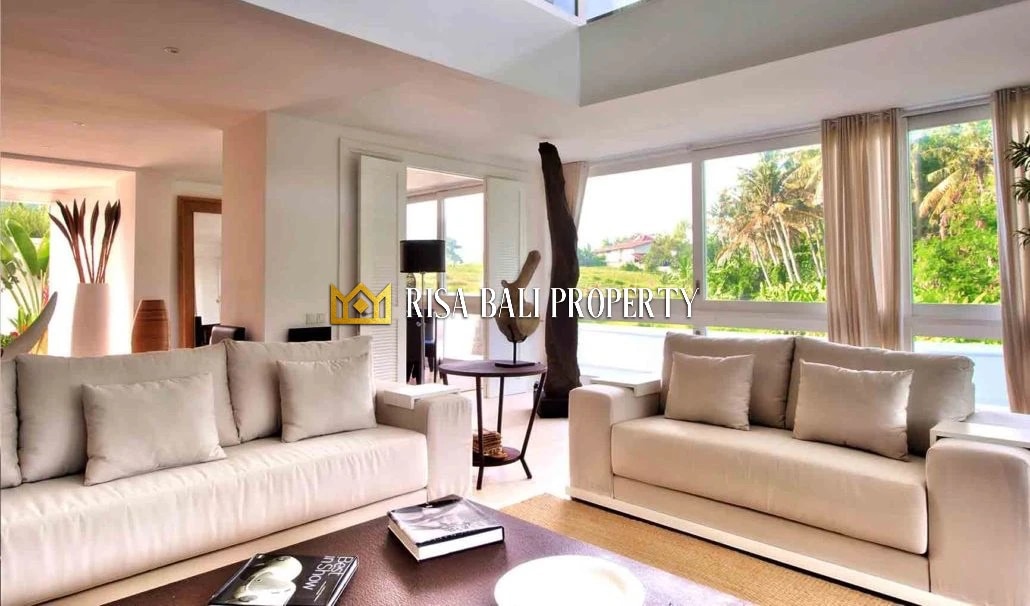 AMAZING LUXURY 5+1 BEDROOMS VILLA