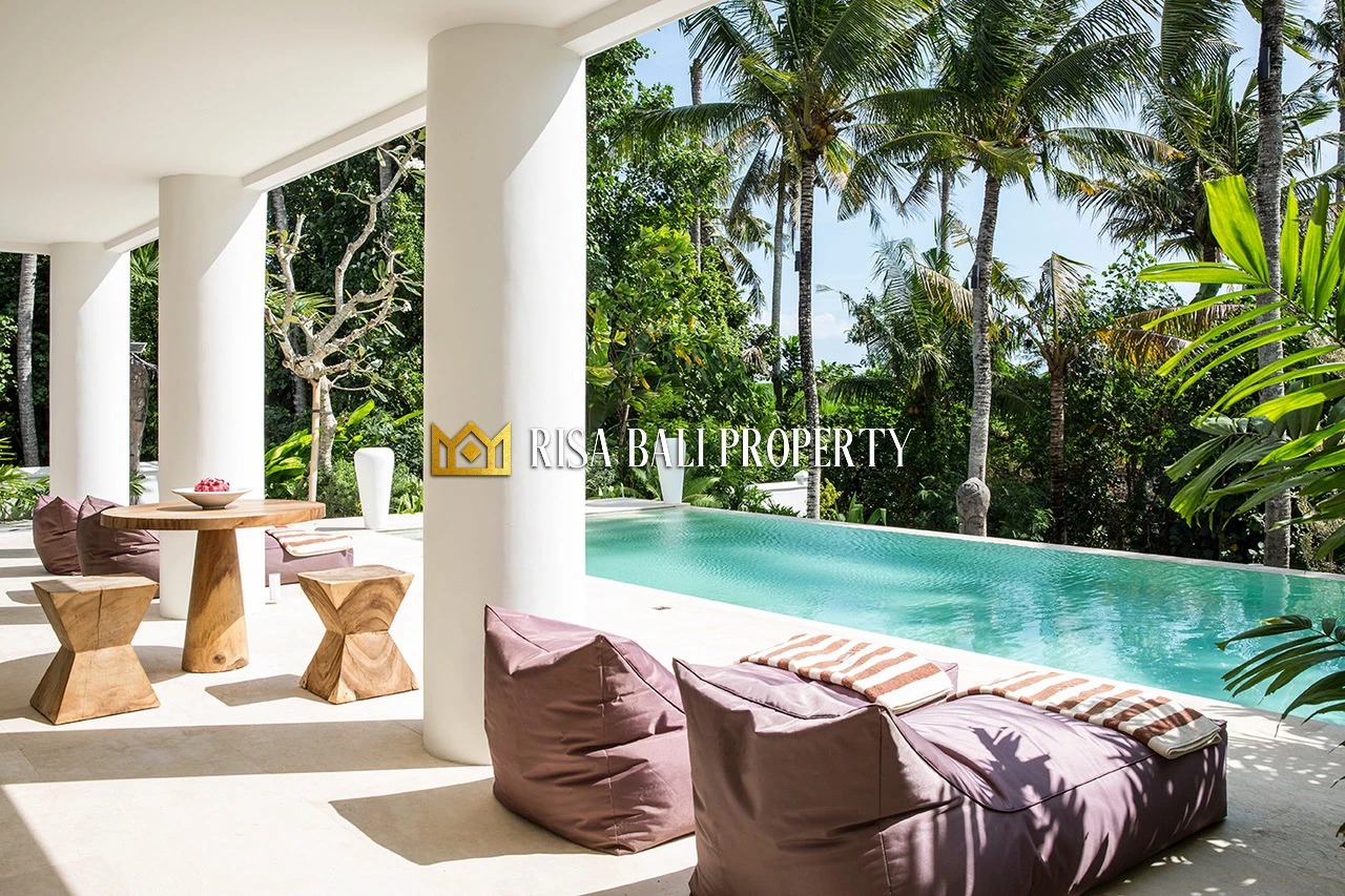 AMAZING LUXURY 5+1 BEDROOMS VILLA